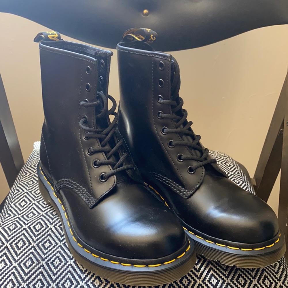 Dr Martens Brand New Black Boots 8